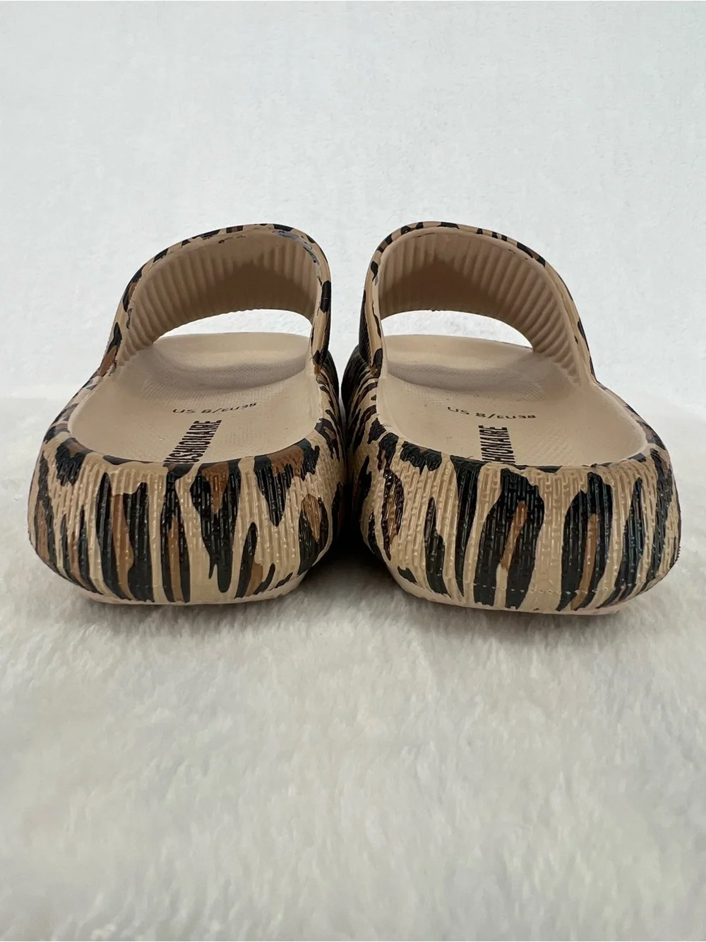 Cushionaire Feather Foam Slides Leopard New Sz 8 Comfy Cloud Cushion Shower Spa